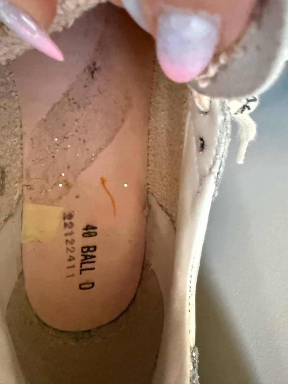 Golden Goose White Leather Sneakers with Silver Glitter Trim - Picture 5 of 6